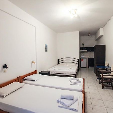 Skentos Hotel Kриопиги Екстериор снимка