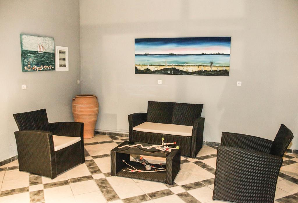 Skentos Hotel Kриопиги Екстериор снимка