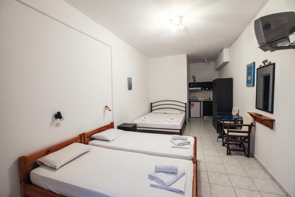 Skentos Hotel Kриопиги Екстериор снимка