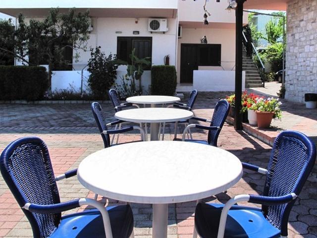 Skentos Hotel Kриопиги Екстериор снимка